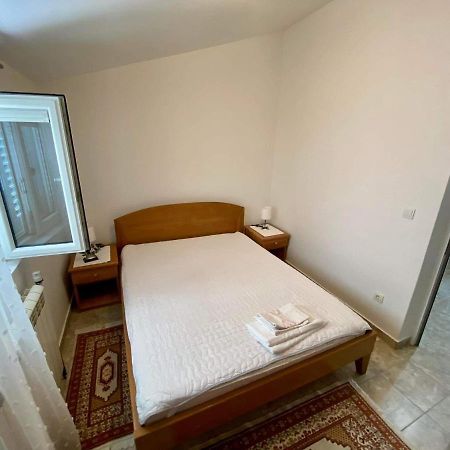 Apartament Apartman Slavica Kotor Zewnętrze zdjęcie